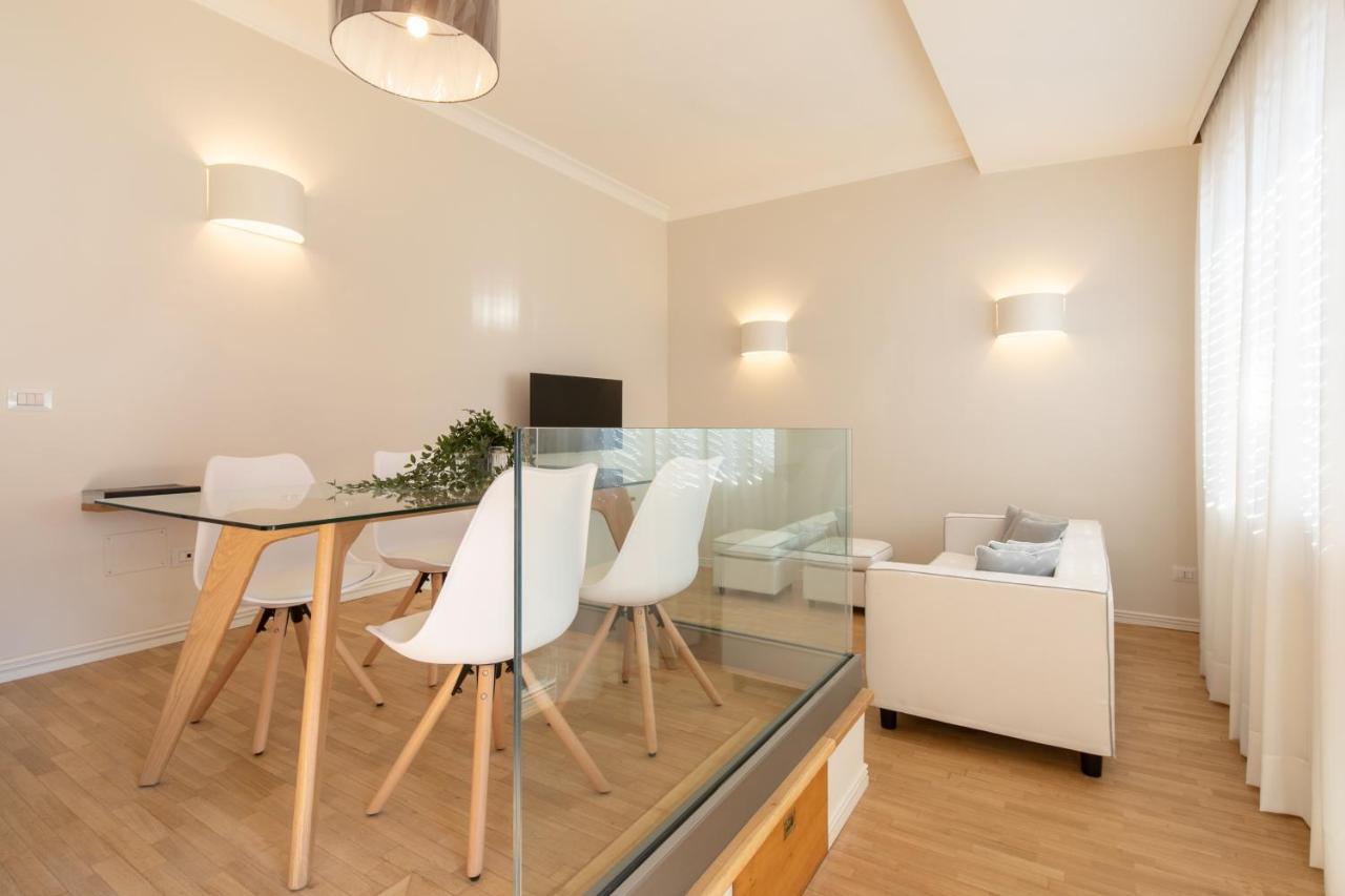 Duomo Prestige By Mmega Apartment ฟลอเรนซ์ ภายนอก รูปภาพ